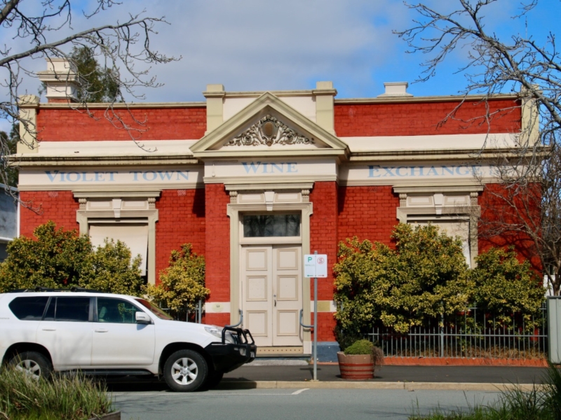 Violet Town Heritage Walk Walking Maps