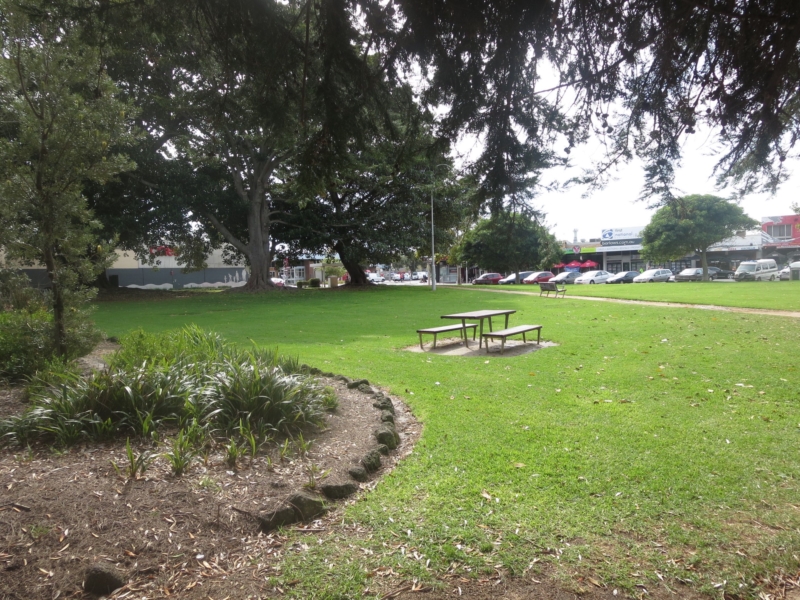 Altona Beach to Altona Coastal Park Walking Maps