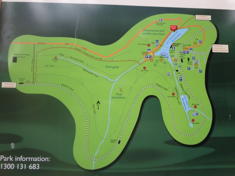 Emerald Lake Park stroll Walking Maps